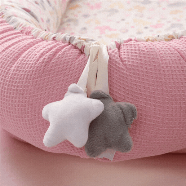 Reducteur de lit bebe filleencoton