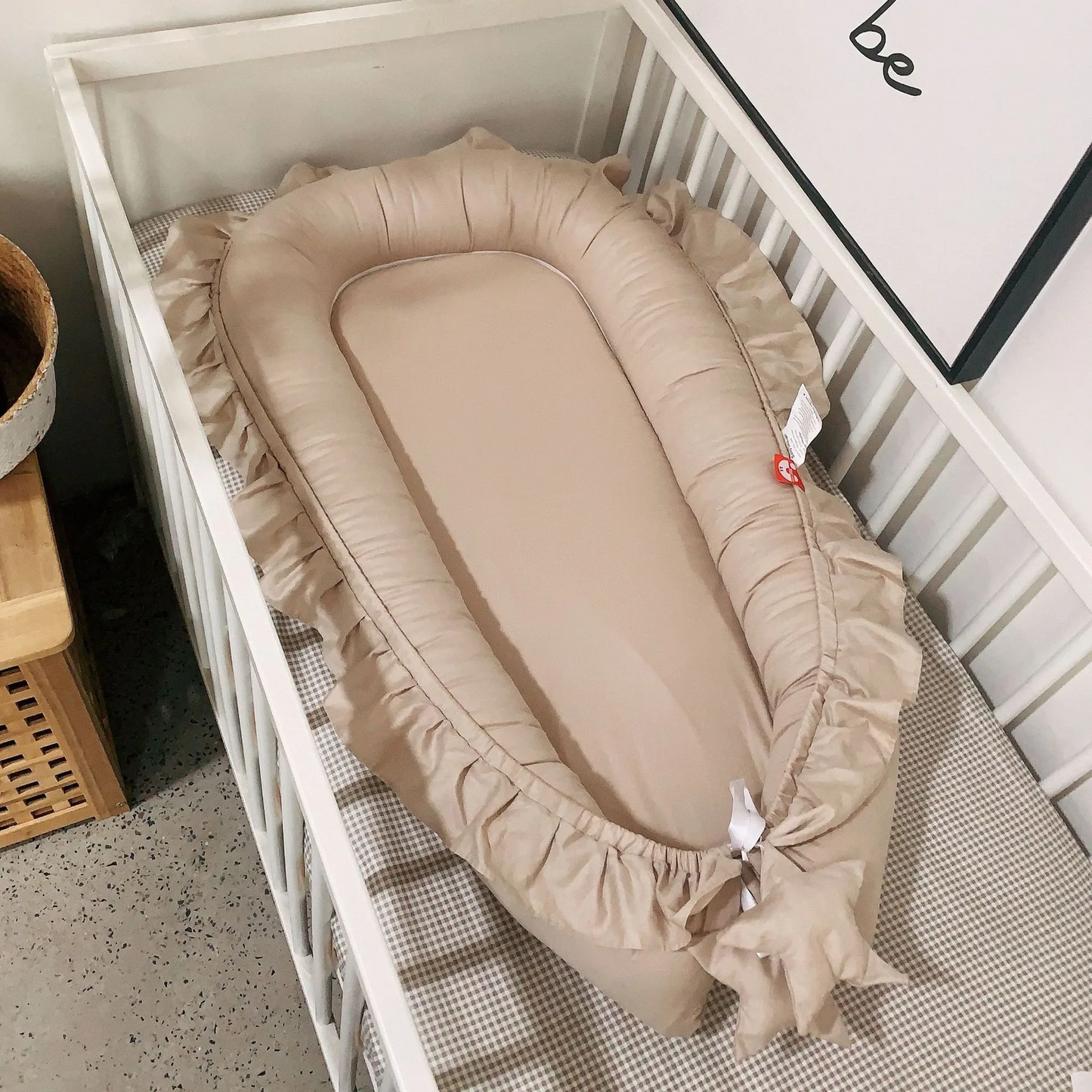 Réducteur de lit bébé