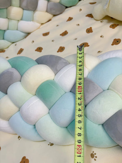 Contour de lit tressé multicolore pour berceau