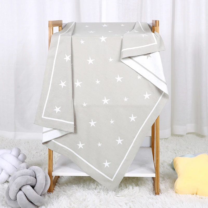 Couverture étoile pour bébé en coton beige clair