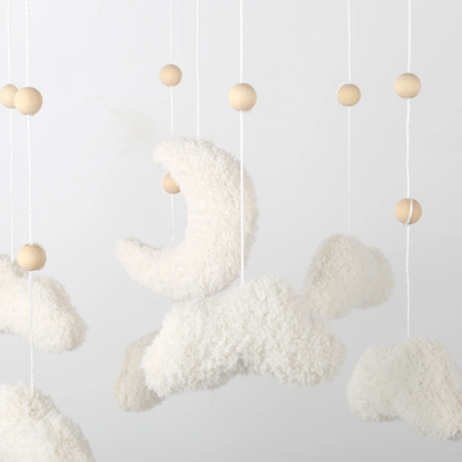 Mobiles bébés en feutre – Lune & Nuage Apaisant