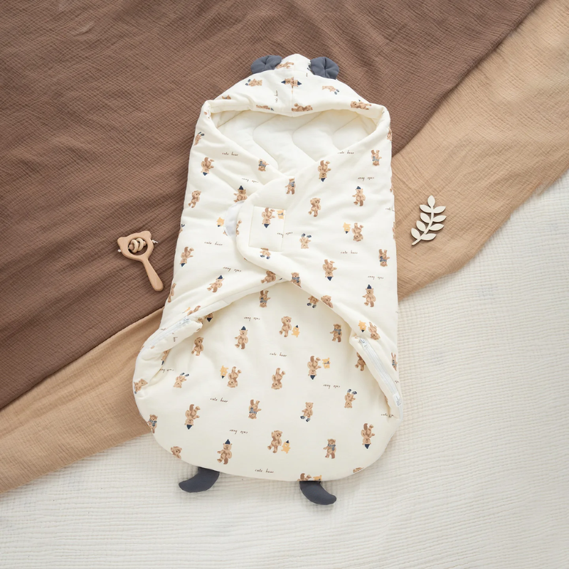 nid d'ange bébé hiver coton matelassé à capuche beige 