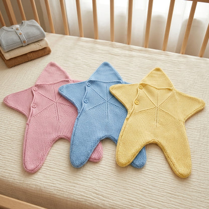 Couverture bébé étoile en tricot avec capuche