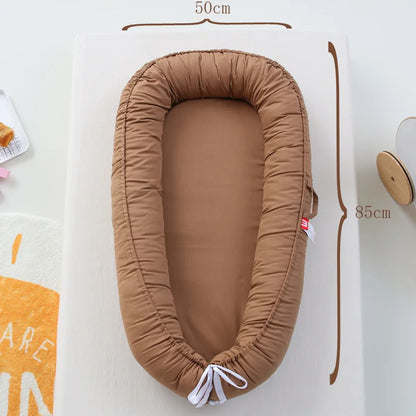Réducteur de lit bébé | Marron