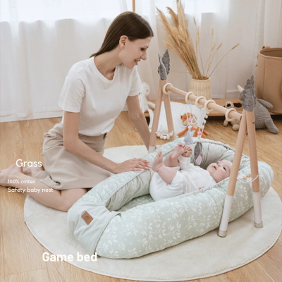 Nid bébé réducteur de lit imprimé vert