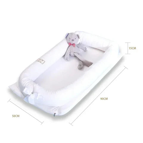 Réducteur de lit respirant blanc dimensions 90x50 cm, cocon bébé sécurisé en coton doux

