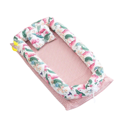Réducteur lit de bébé  3 en 1 en coton rose