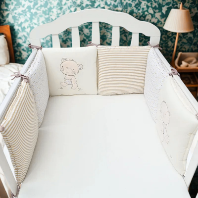 Tour de lit bébé classique beige pare-chocs de berceau