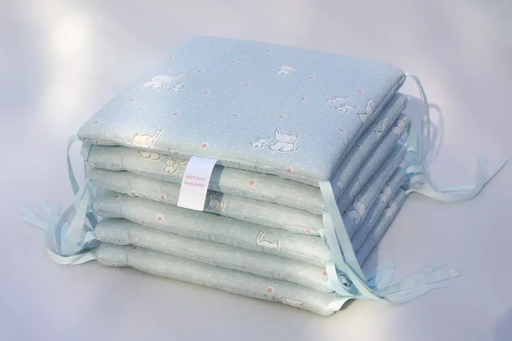 Tour de lit bébé complet 6 pièces