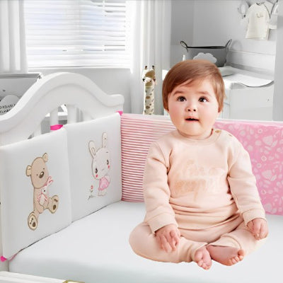 Tour de lit bébé rose dessins 