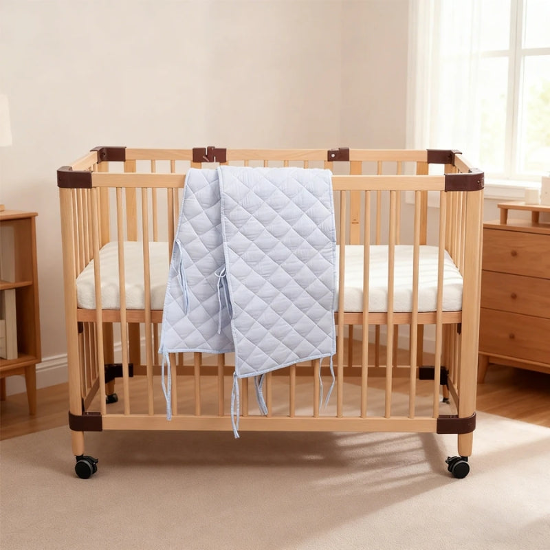 Tour de lit gaze de coton, losanges et attache