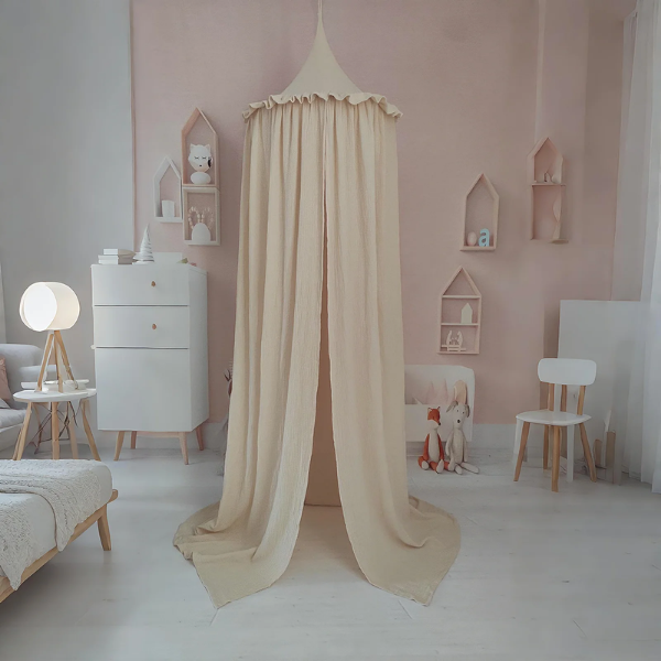 ciel-de-lit-bebe-beige-pour-decoration-chambre-enfant