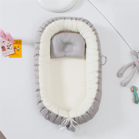 cocon bébé beige