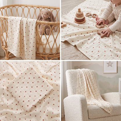 couverture mousseline bébé petits cœurs déco chambre