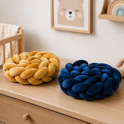 Deux tresses de lit bébé bleu et jaune 