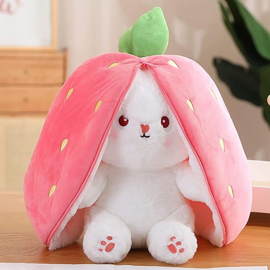 peluche lapin avec capuche fraise rose