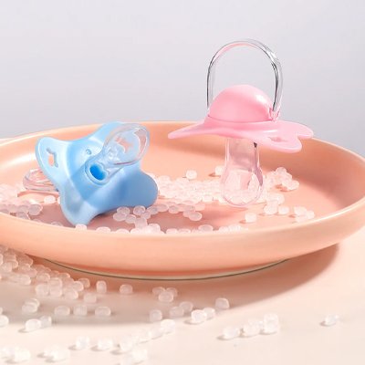 Tétine bébé 0 à 6 mois en silicone sans BPA vendue par lot de 2