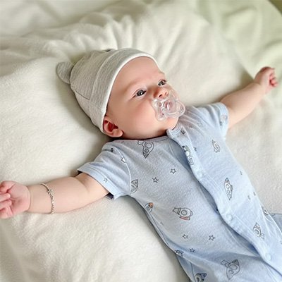 Tétine bébé en forme d'ourson