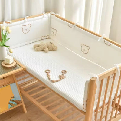Tour de lit bébé dessins d'oursons minimalistes