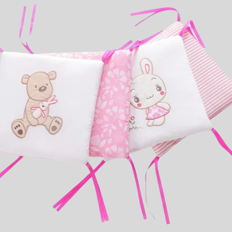 tour-de-lit-bebe-fille-rose-motifs-ours-et-lapin