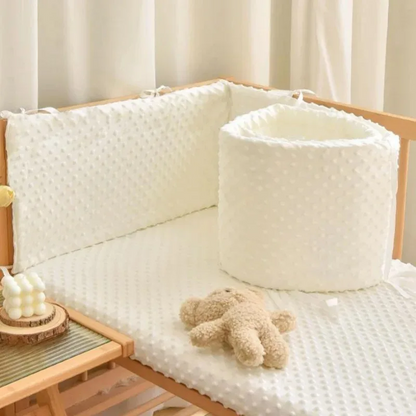 tour-de-lit-pour-bebe-protection_pour_bebe
