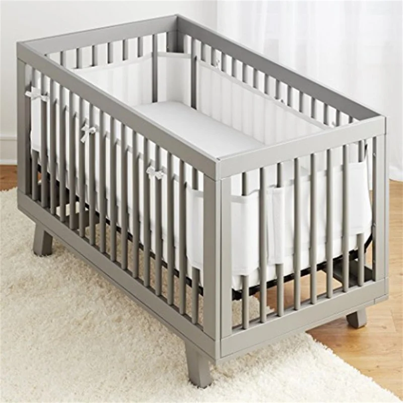 tour-de-lit-respirant-blanc-pour-bebe